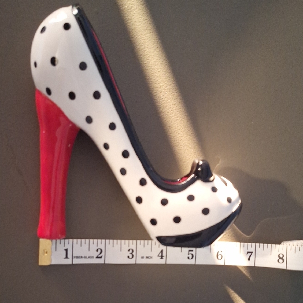 Decorative High Heel - Picture 8 of 9